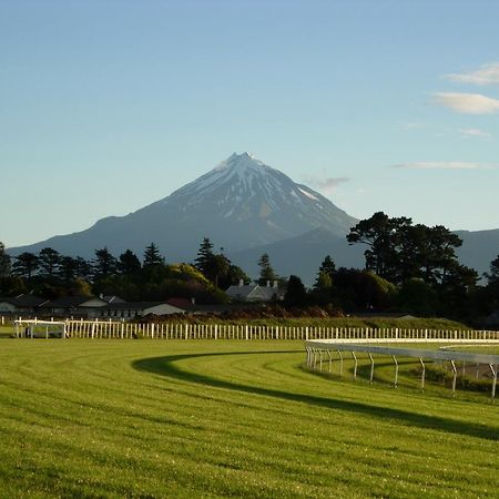 Timandra Motel New Plymouth Buitenkant foto